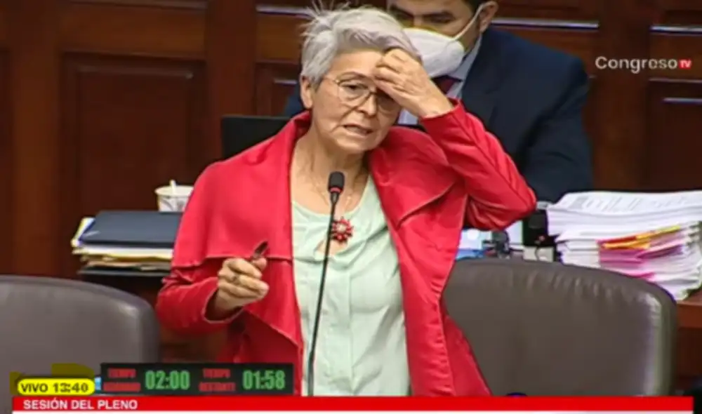 La congresista de Perú Libre volvió a cuestionar el sueldo que percibe como legisladora. Foto: Congreso.