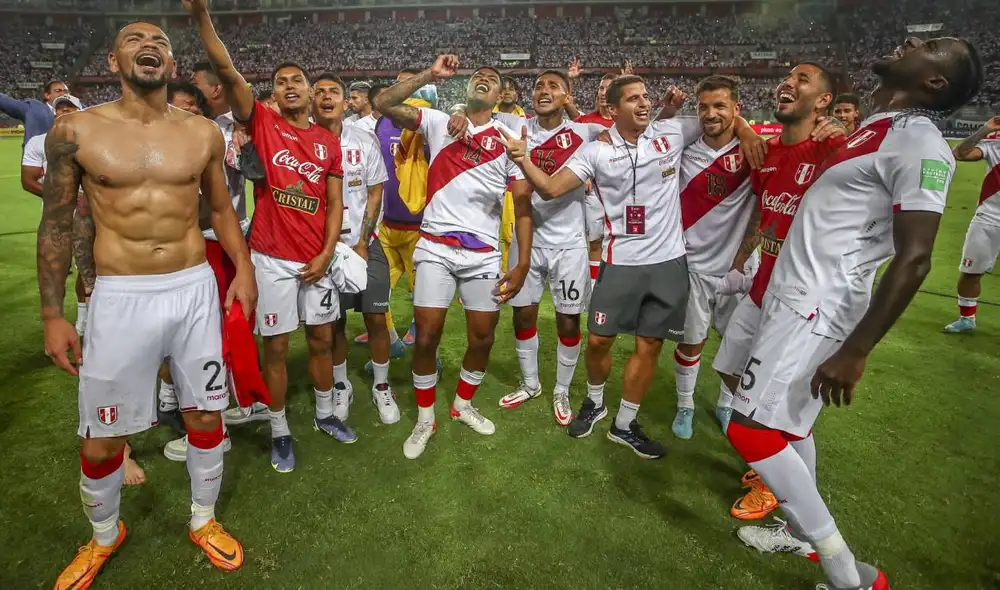 La selección peruana buscará la clasificación a Qatar en junio en el repechaje. Foto: FPF-Raúl Sifuentes