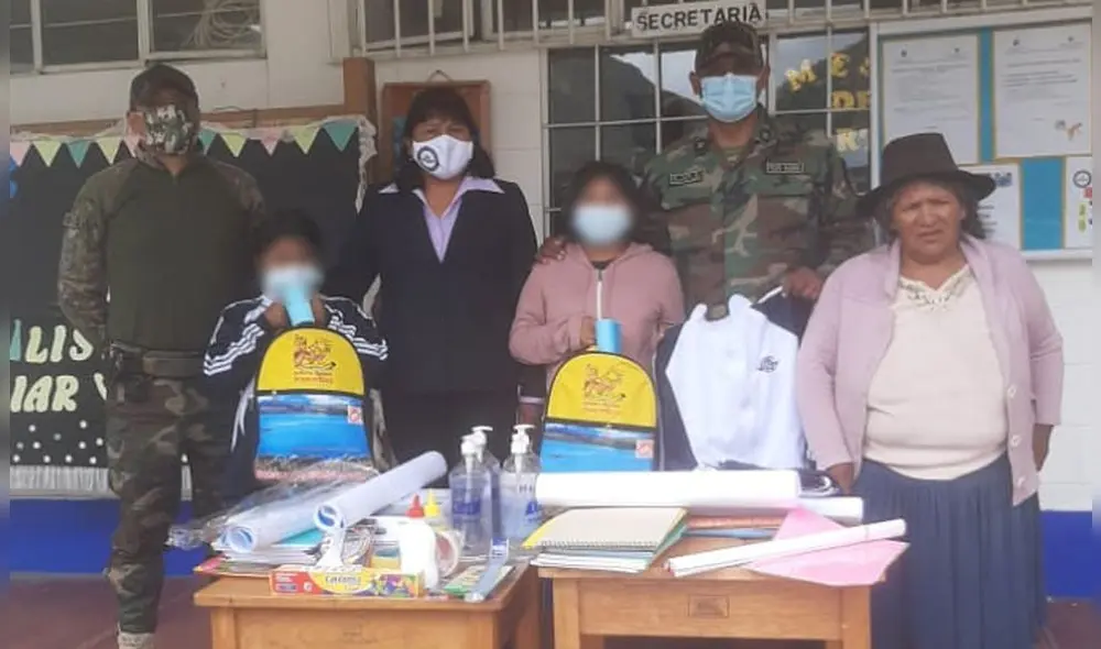 La donación se entregó en la institución educativa. Foto: PNP