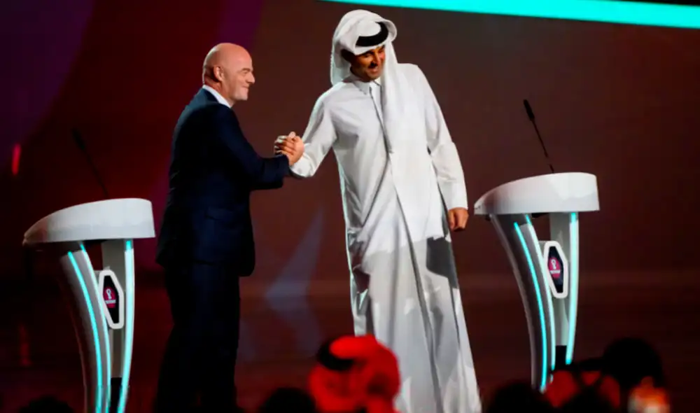 Gianni Infantino habló sobre la paz en el sorteo para Qatar 2022. Foto: EFE