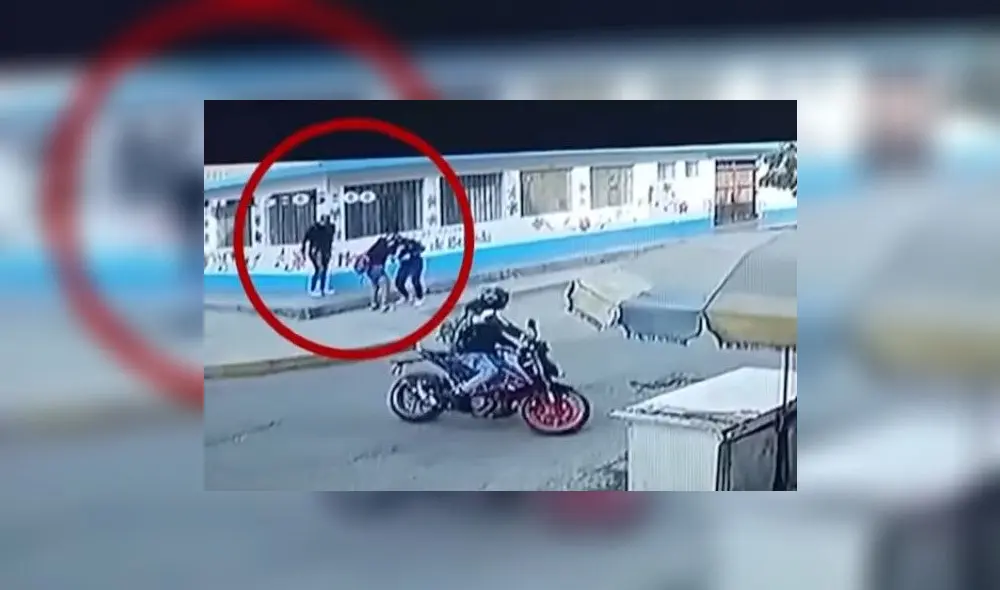 También se incautó la moto lineal que usaba el efectivo, junto a sus cómplices, para delinquir. Foto: Captura Panamericana. También se incautó la moto lineal que usaba el efectivo, junto a sus cómplices, para delinquir. Foto: Captura Panamericana.