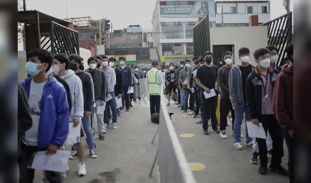 Examen de admisión para el examen de San Marcos. Foto: La República