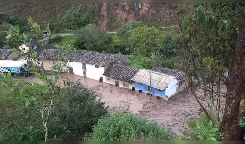 Masa de lodo y piedra cayó el último domingo sobre el caserío de Samanga en la región Amazonas. Foto: Ulises Huaroto Silva Masa de lodo y piedra cayó el último domingo sobre el caserío de Samanga en la región Amazonas. Foto: Ulises Huaroto Silva