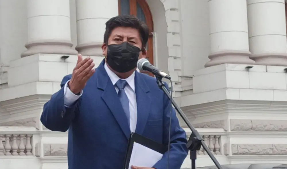 Waldemar Cerrón participó de la reunión entre miembros del Congreso y el presidente Pedro Castillo. Foto: La República