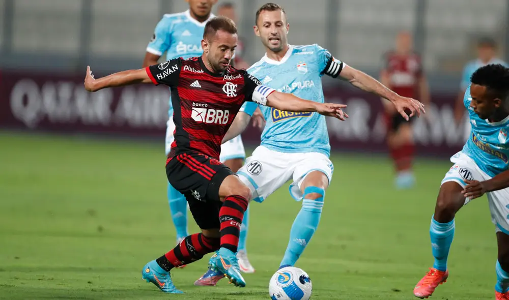 Sporting Cristal vs. Flamengo debutan HOY por la Copa Libertadores 2022. Foto: EFE