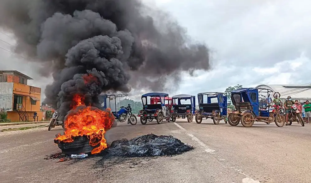 Ucayali. Gremios de transportistas volvieron a bloquear las vías, exigiendo soluciones efectivas sobre el costo del combustible. Foto: Diario Ímpetu