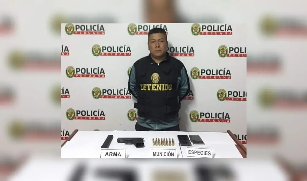 A detenido se le incautó una pistola con una cacerina abastecida 32 municiones. Foto: PNP A detenido se le incautó una pistola con una cacerina abastecida 32 municiones. Foto: PNP