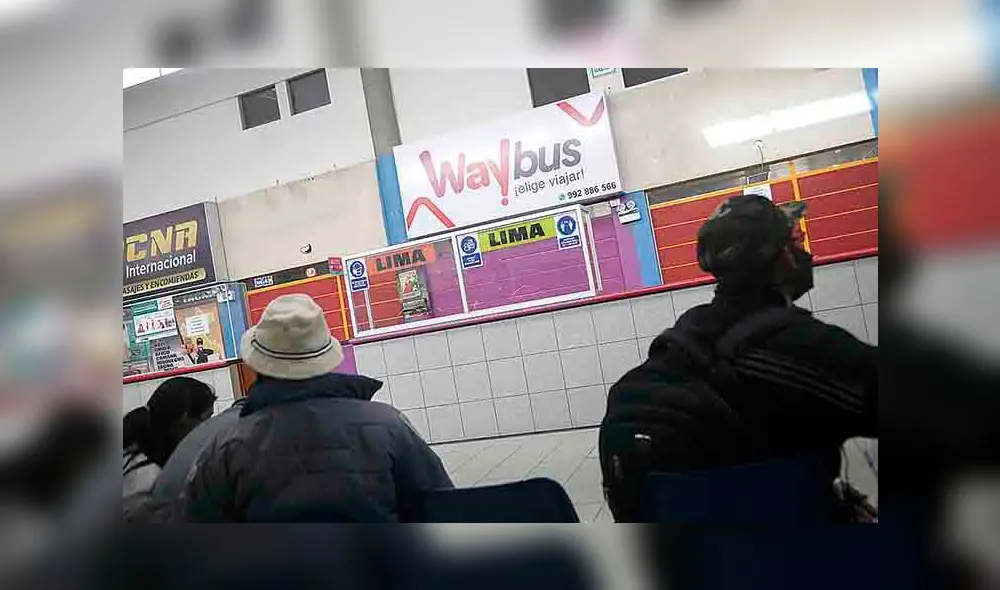 Cancelados. Salidas de los buses interprovinciales se suspendieron en el terminal terrestre de Arequipa por bloqueos en Ica. Foto: La República
