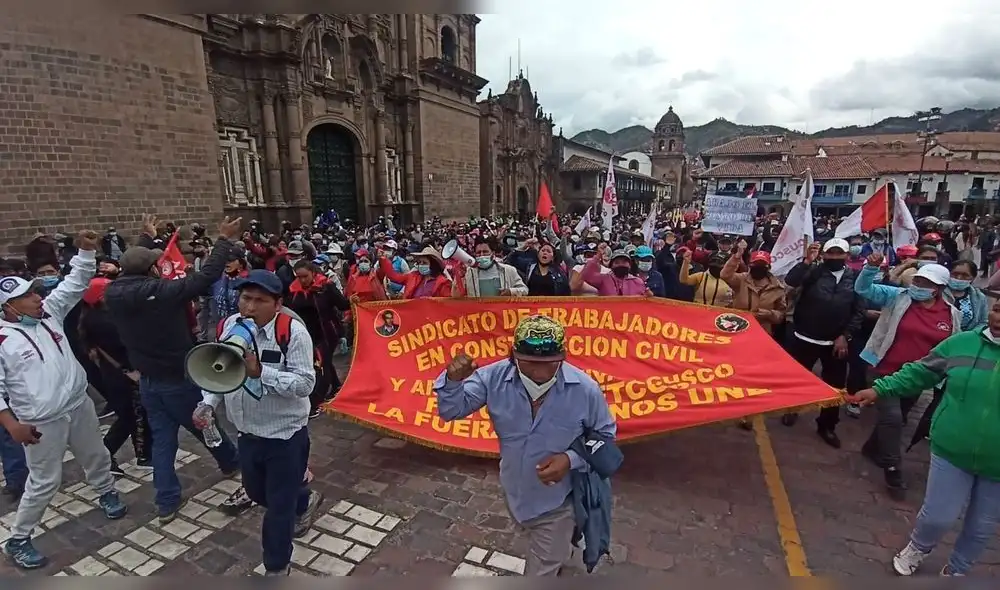 Medida de lucha fue convocada por la FDTC. Foto: Alexander Flores/URPI