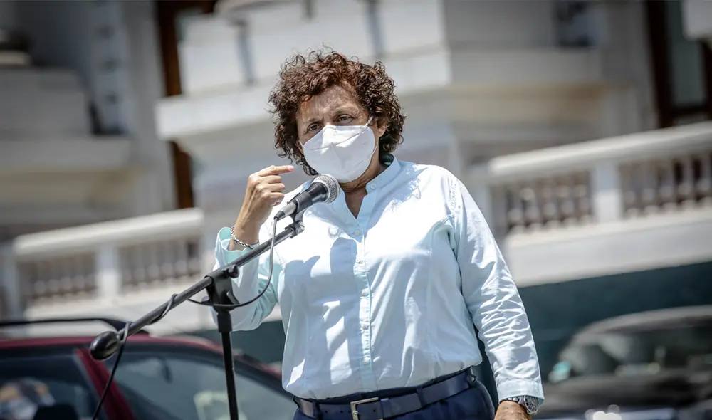 La congresista Susel Paredes rechaza las declaraciones de Aníbal Torres por nombrar a Adolf Hitler y pide su renuncia. Foto: La República La congresista Susel Paredes rechaza las declaraciones de Aníbal Torres por nombrar a Adolf Hitler y pide su renuncia. Foto: La República