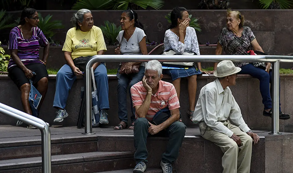 Inicia el pago del retroactivo a pensionados del Seguro Social (IVSS), correspondiente a marzo 2022. Foto: referencial/AFP Inicia el pago del retroactivo a pensionados del Seguro Social (IVSS), correspondiente a marzo 2022. Foto: referencial/AFP