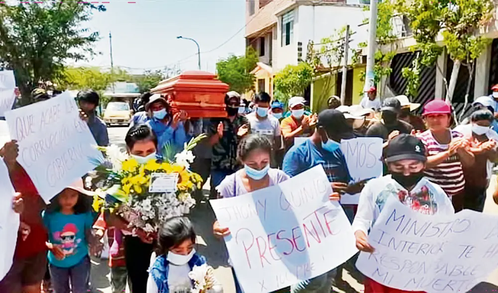 Justicia. Familiares y amigos de Jhony Quinto piden que su muerte no quede impune. Deja viuda y dos niñas pequeñas. Foto: difusión