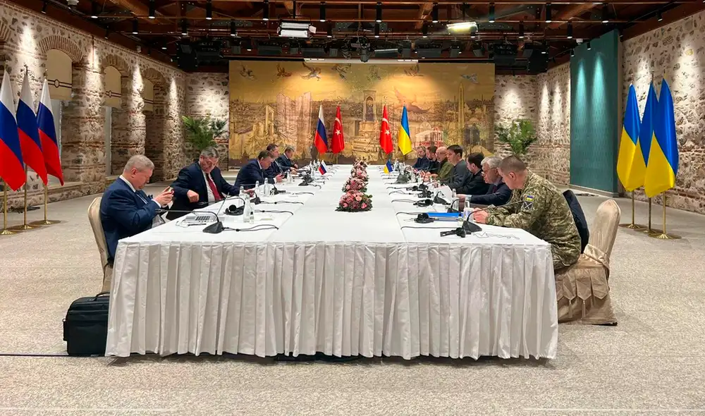 Turquía ha acogido dos reuniones de las delegaciones de ambos países, durante esta guerra. Foto: Consulado de Rusia en Turquía Turquía ha acogido dos reuniones de las delegaciones de ambos países, durante esta guerra. Foto: Consulado de Rusia en Turquía