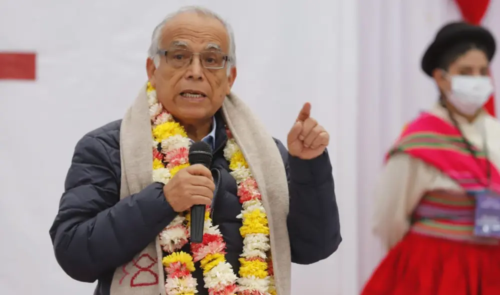 El primer ministro aclaró que el Ejecutivo no está buscando el cierre del Congreso, a diferencia del Legislativo. Foto: Andina El primer ministro aclaró que el Ejecutivo no está buscando el cierre del Congreso, a diferencia del Legislativo. Foto: Andina