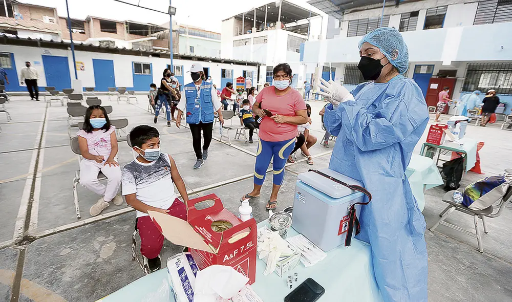 Dosis. Nivel de vacunación en niños es menor al 40%. Expertos dicen que se les debe priorizar. Foto: difusión. Dosis. Nivel de vacunación en niños es menor al 40%. Expertos dicen que se les debe priorizar. Foto: difusión.