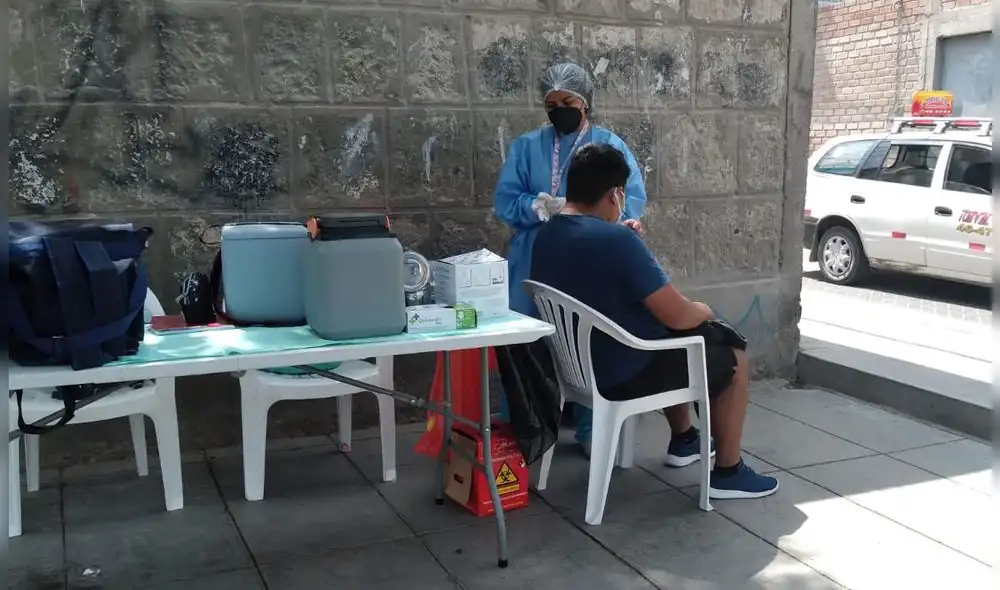 Docente diopositivo a COVID y colegio suspende sus clases presenciales. Foto: Diresa Docente diopositivo a COVID y colegio suspende sus clases presenciales. Foto: Diresa