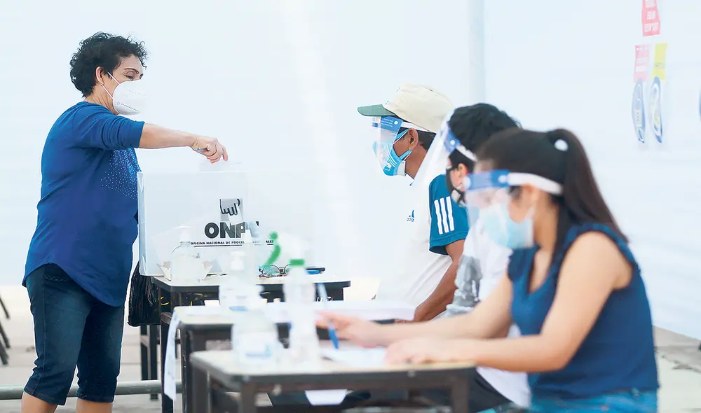 Exhortación. JNE pide a las organizaciones que usen su herramienta y registren con antelación sus listas de candidatos. Foto: Jaime Mendoza/ La República