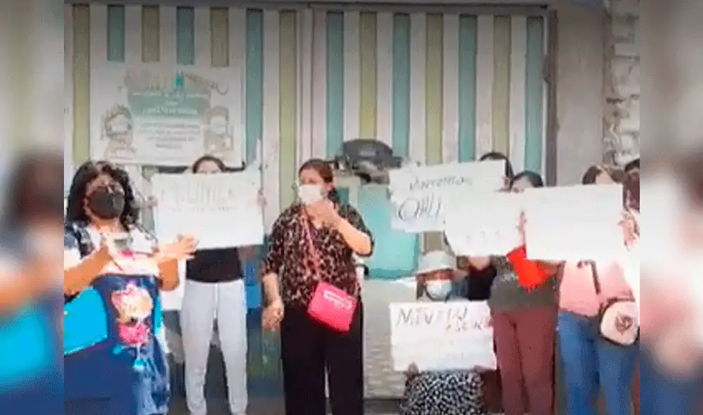 Profesores y padres de familia pidieron apoyo al Minedu. Foto: captura / America