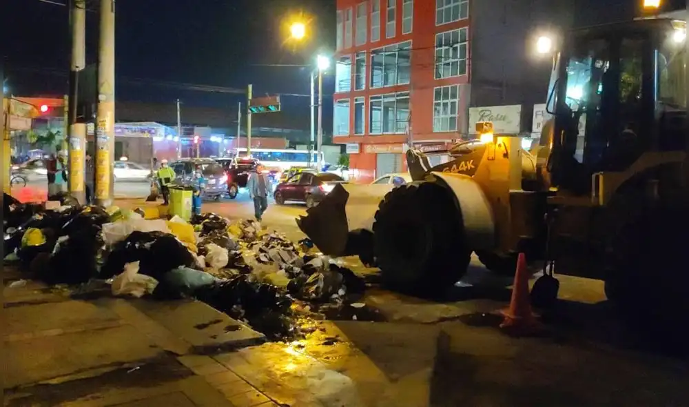 Puntos de acumulación de desechos amenazaban la salud de la población. Foto: Municipalidad Provincial del Santa. Puntos de acumulación de desechos amenazaban la salud de la población. Foto: Municipalidad Provincial del Santa.