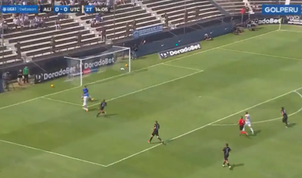 Alianza Lima vs. UTC: Arley Rodríguez y Hernán Barcos fallaron frente al portero Salomón Libman. Foto: captura GolPerú Alianza Lima vs. UTC: Arley Rodríguez y Hernán Barcos fallaron frente al portero Salomón Libman. Foto: captura GolPerú