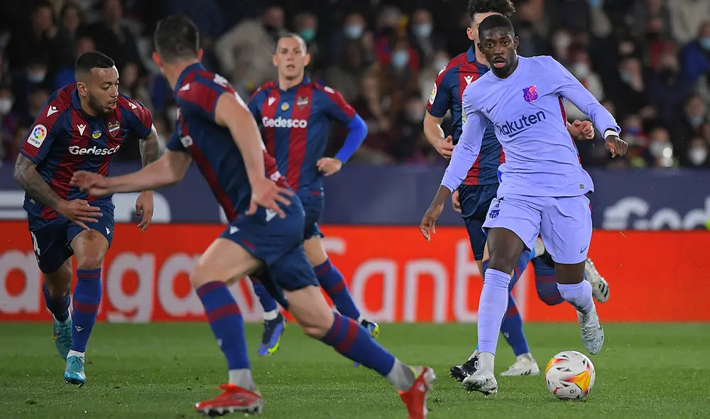 Barcelona y Levante se ven las caras en una nueva fecha del fútbol español. Foto: AFP
