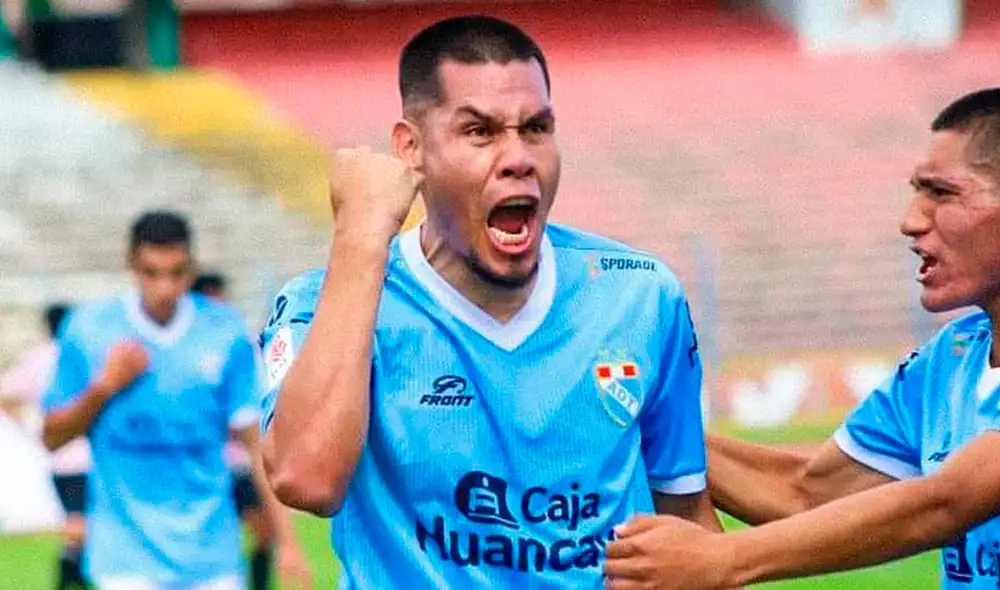 Rengifo celebra su tanto. Foto: ADT de Tarma Rengifo celebra su tanto. Foto: ADT de Tarma