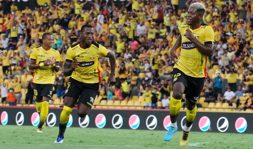 Barcelona SC derrotó con facilidad a Orense en el Estadio Monumental Banco Pichincha. Foto: El Universo