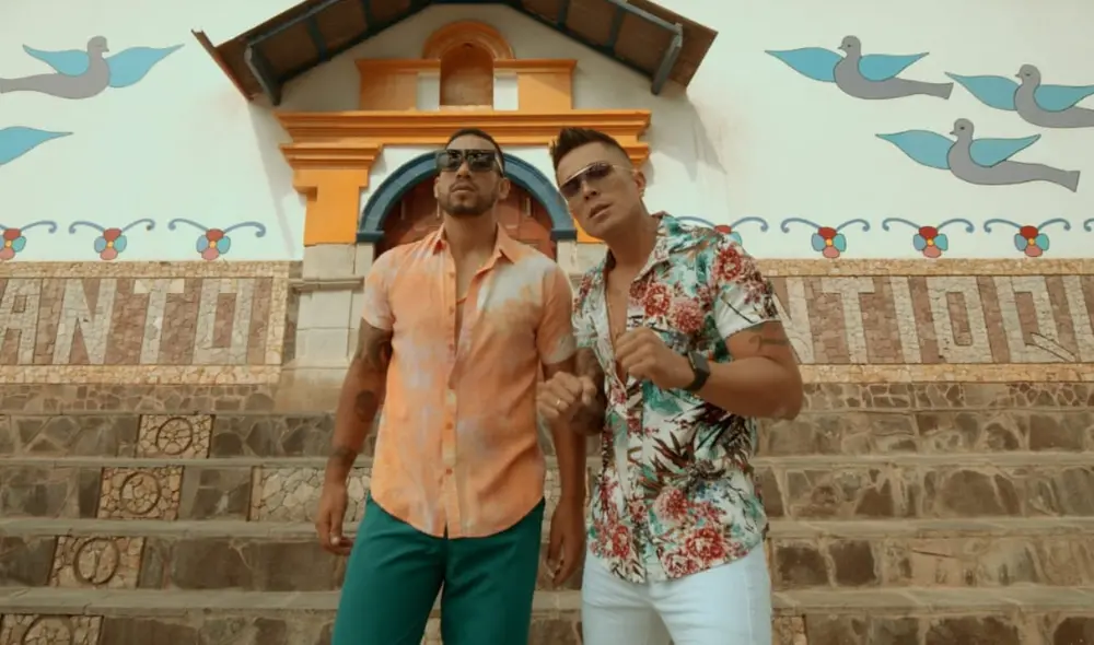 "Estamos muy emocionados y esperamos que esta canción cale en sus corazones”, dijo el vocalista Beto Gómez. Foto: Dúo Idéntico