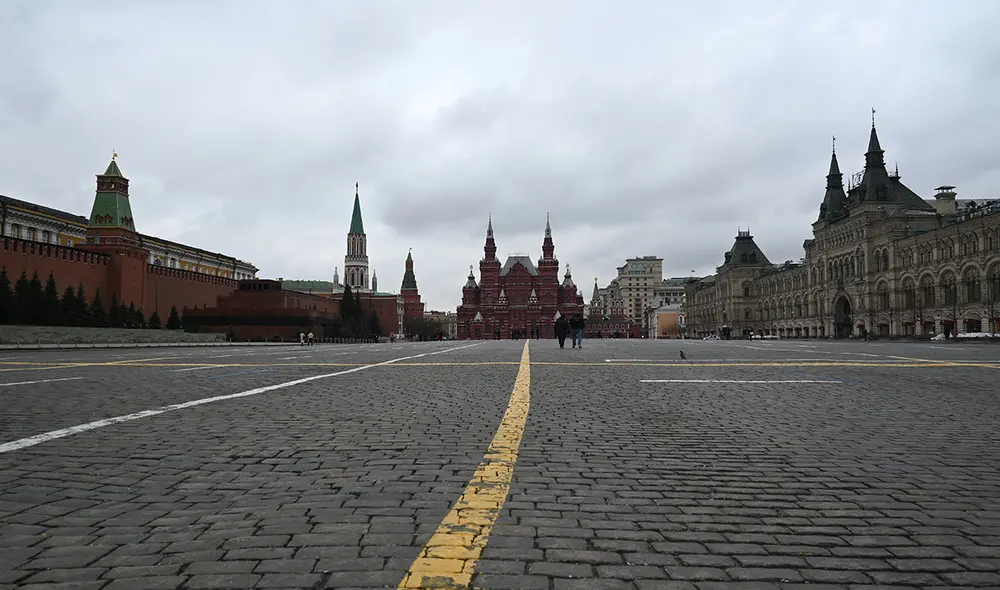 Rusia invadió Ucrania el último 24 de febrero y desde entonces censura a quien calumnie a su Ejército. Foto: EFE