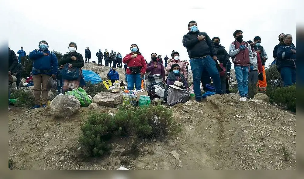 Nueva reunión. Se espera que hoy haya solución a conflicto. Foto: La República Nueva reunión. Se espera que hoy haya solución a conflicto. Foto: La República