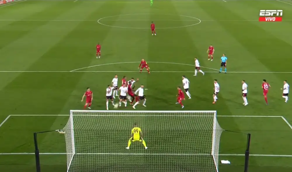 Liverpool vs. Benfica: Konaté puso el 1-0 en el estadio de Anfield. Foto: captura ESPN Liverpool vs. Benfica: Konaté puso el 1-0 en el estadio de Anfield. Foto: captura ESPN