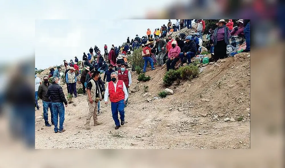 Sin resultados. Anteriores reuniones entre comunidad y la minera no consiguieron desbloqueo de Viña Blanca. Foto: La República