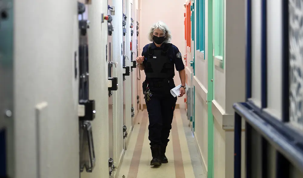 De momento, no está claro en que etapa del embarazo están las dos reclusas. Foto: referencial/AFP