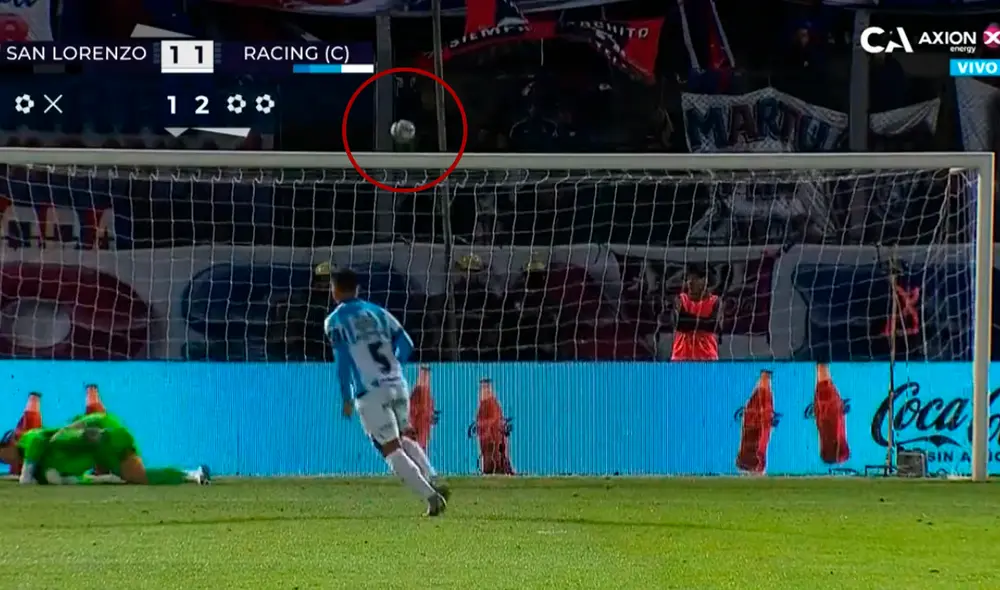Instante en el que la pelota atraviesa las redes del arco de San Lorenzo. Foto: Captura TyC Sports