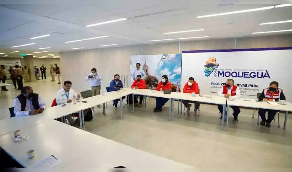 Una comitiva del Consejo de Ministros llegó el 12 de abril a Moquegua. Foto: Ministerio de Trabajo