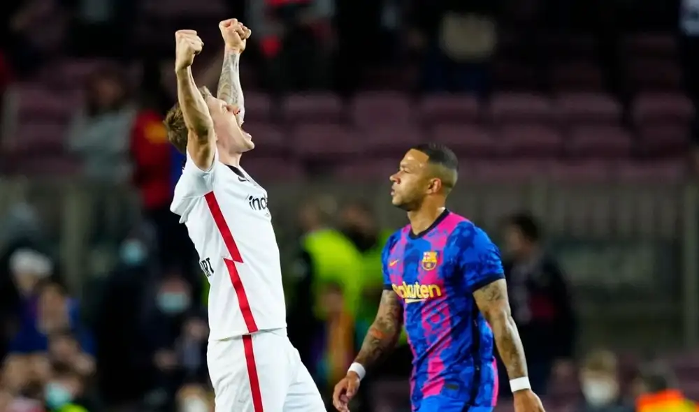El cuadro blaugrana reaccionó en los últimos minutos del partido, pero no le alcanzó. Foto: EFE.