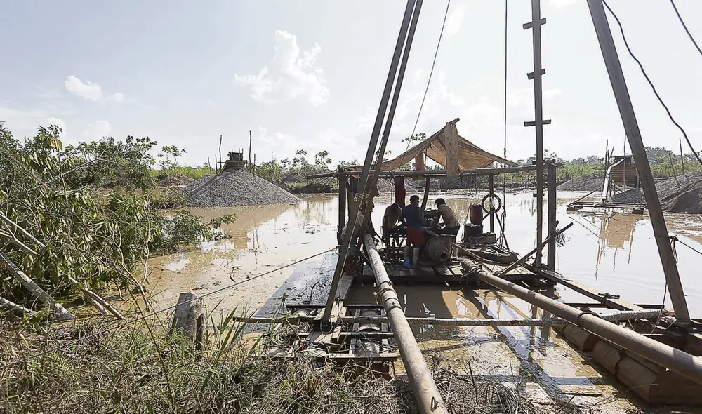 El dato. Debido al fracaso de la formalización de la actividad minera en Madre de Dios, en zonas como La Pampa los mineros ilegales han regresado con todo. Foto: difusión
