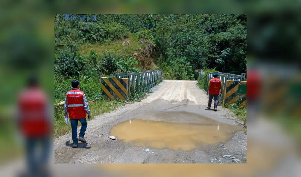 La Contraloría constató el deterioro en diferentes tramos de la vía. Foto: Contraloría