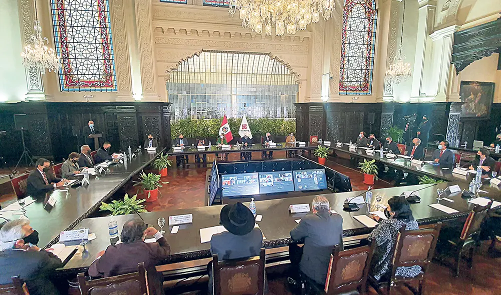 Cambios. Propuesta del Acuerdo Nacional es sensata. Elecciones sin nuevas reglas de juego y actores sería más de lo mismo. Foto: URPI/ La República Cambios. Propuesta del Acuerdo Nacional es sensata. Elecciones sin nuevas reglas de juego y actores sería más de lo mismo. Foto: URPI/ La República