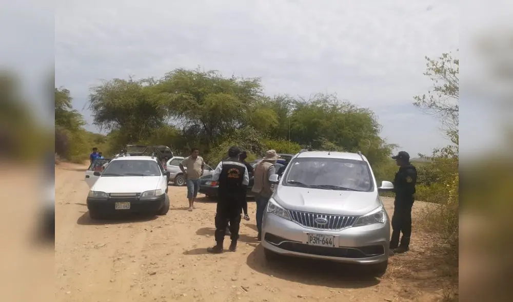 Ciudadanos fueron intervenidos durante operativo conjunto del Ministerio de Cultura y la Policía. Foto: Mincul Ciudadanos fueron intervenidos durante operativo conjunto del Ministerio de Cultura y la Policía. Foto: Mincul