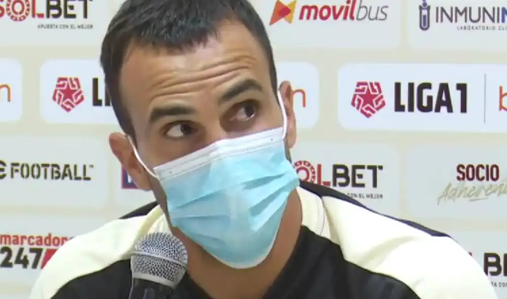 José Carvallo volvió a disputar un partido de fútbol luego de superar un cuadro de apendicitis. Foto: captura GolPerú José Carvallo volvió a disputar un partido de fútbol luego de superar un cuadro de apendicitis. Foto: captura GolPerú