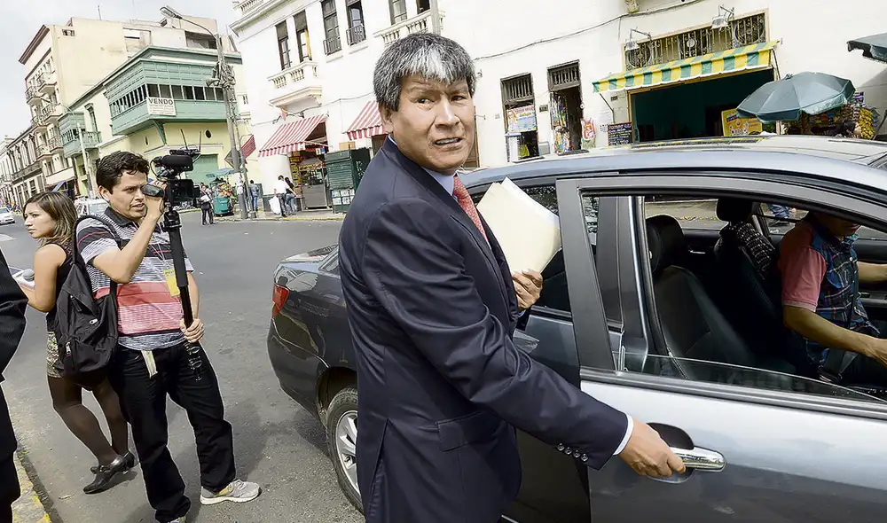 Wilfredo Oscorima se encuentra en calidad de testigo en la investigación por los Rolex de Dina Boluarte. Foto: La República Wilfredo Oscorima se encuentra en calidad de testigo en la investigación por los Rolex de Dina Boluarte. Foto: La República