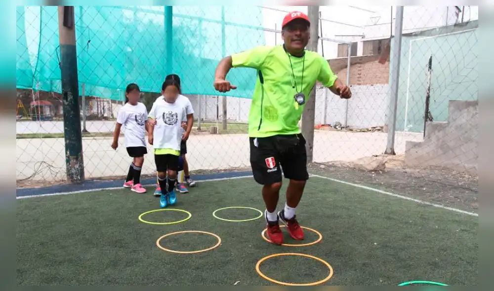 Proyecto de ley aprobado por el Congreso permitirá la conversión de plazas eventuales a orgánicas. Foto: Hanslitt Cruzado / La República