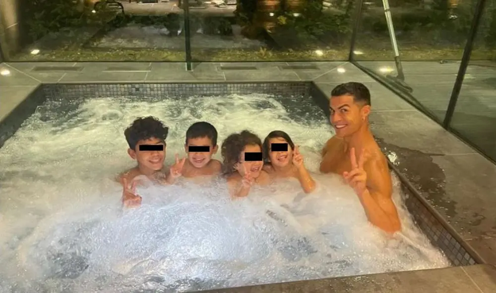 Ronaldo celebra el Día del Padre del 2022 con sus cuatro hijos. Foto: Instagram.