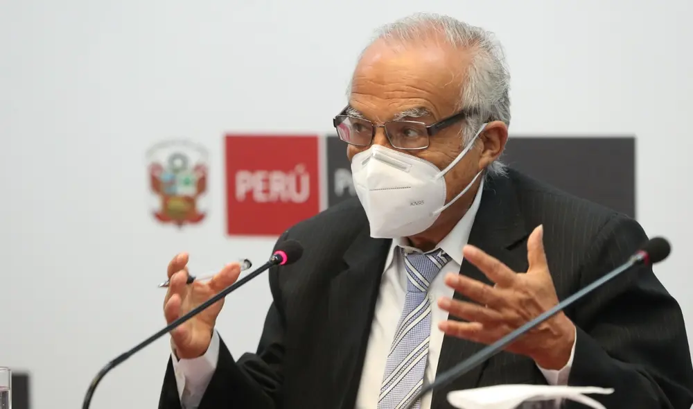 Aníbal Torres calificó de "miserable" al cardenal Pedro Barreto. Foto: PCM Aníbal Torres calificó de "miserable" al cardenal Pedro Barreto. Foto: PCM