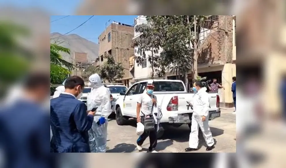 Hasta el lugar llegaron los peritos y el fiscal a cargo para recoger el cadáver de la víctima. Foto: Facebook La República. Hasta el lugar llegaron los peritos y el fiscal a cargo para recoger el cadáver de la víctima. Foto: Facebook La República.