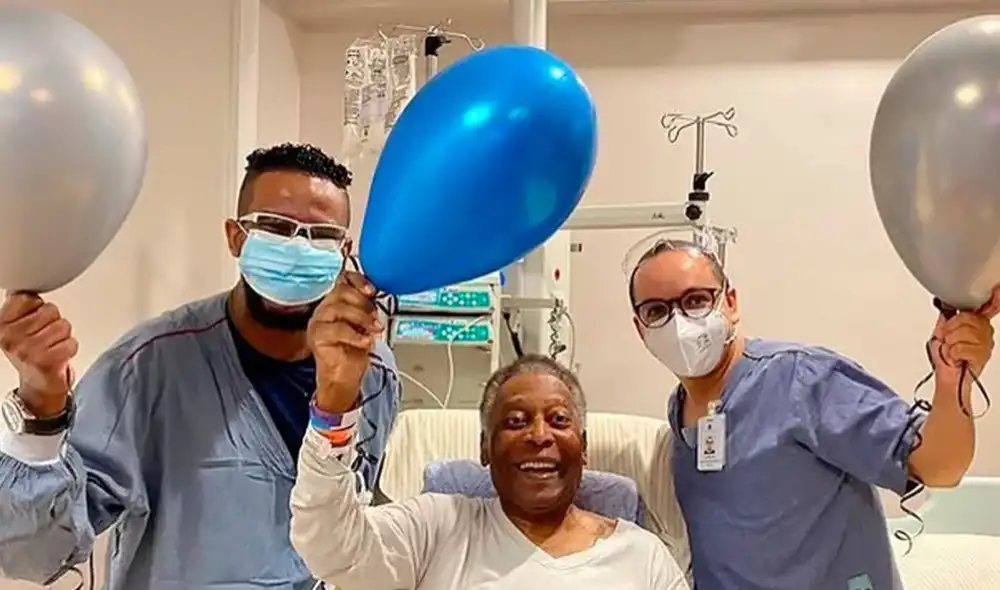 Pelé fue diagnosticado de un cáncer de colon en setiembre del 2021. Foto: EFE