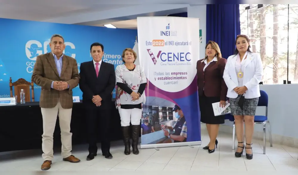 Autoridades de Cajamarca y el INEI en ceremonia de lanzamiento del Censo Nacional Económico 2022. Foto: GRC Autoridades de Cajamarca y el INEI en ceremonia de lanzamiento del Censo Nacional Económico 2022. Foto: GRC