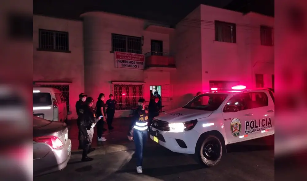 La Policía intervino el hostal Las Terrazas, ubicado en el pasaje Larraburre y Unanue con jr. Zepita en el cercado de Lima. Foto: Giuliana Castillo / URPI-LR