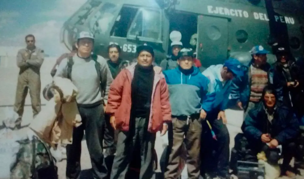 24 mineros de Cerro de Pasco y La Oroya vinieron a Lima para construir los 4 túneles que estaban debajo de la residencia del embajador Aoki. Foto: archivo 24 mineros de Cerro de Pasco y La Oroya vinieron a Lima para construir los 4 túneles que estaban debajo de la residencia del embajador Aoki. Foto: archivo